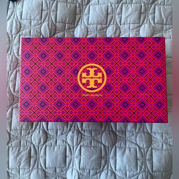 Tory Burch Pink and Orange Patterned Box - Picture 1 of 13